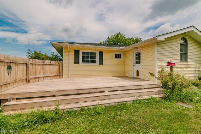 11725 Pekin Road, Newbury, OH 44065