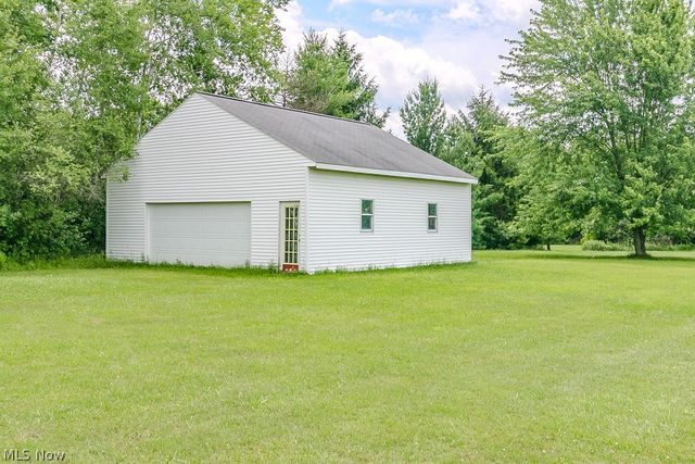 11725 Pekin Road, Newbury, OH 44065