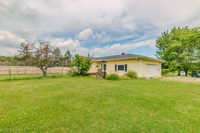 11725 Pekin Road, Newbury, OH 44065