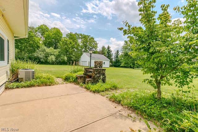 11725 Pekin Road, Newbury, OH 44065