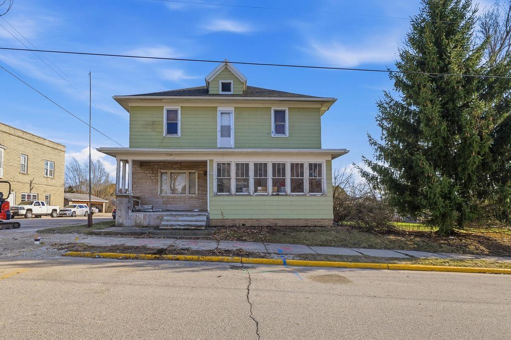 803 Main STREET, Lomira, WI 53048