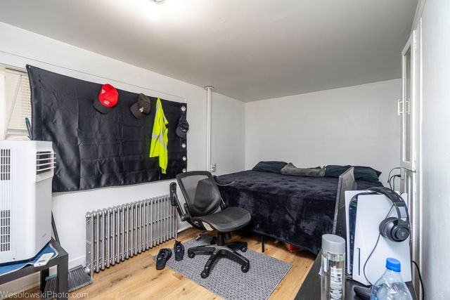 2416 N Rutherford Avenue, Chicago, IL 60607
