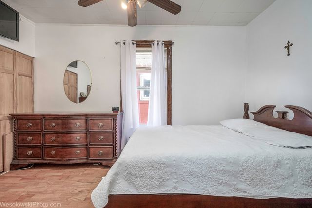 2416 N Rutherford Avenue, Chicago, IL 60607