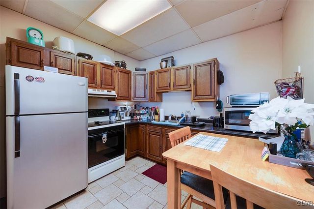 300 Kennedy Avenue, Longswamp Township, PA 19539