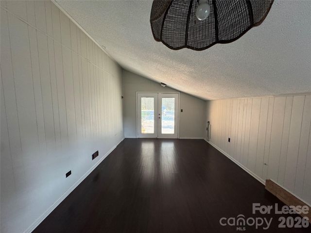 124 Roxie Lane, Belmont, NC 28012
