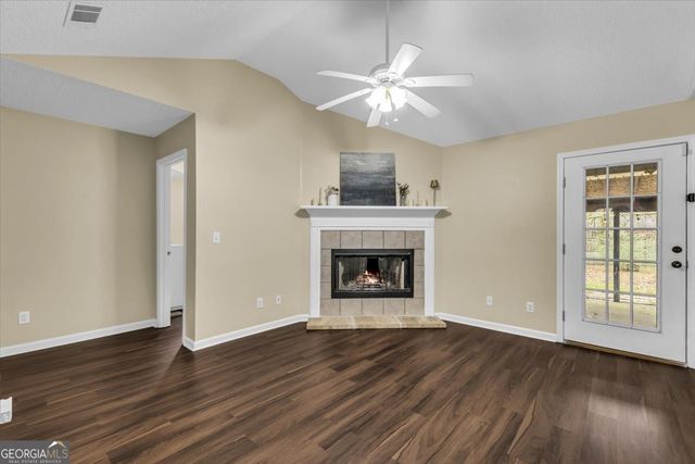 153 Hughes Drive, Midway, GA 31320