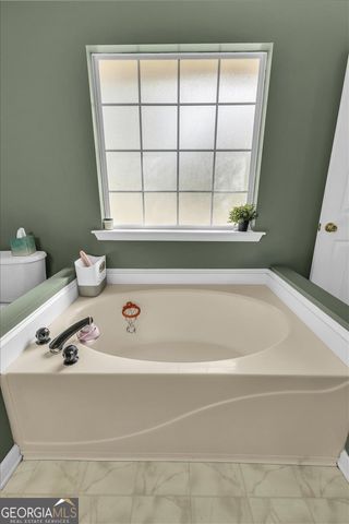 153 Hughes Drive, Midway, GA 31320