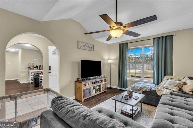 153 Hughes Drive, Midway, GA 31320