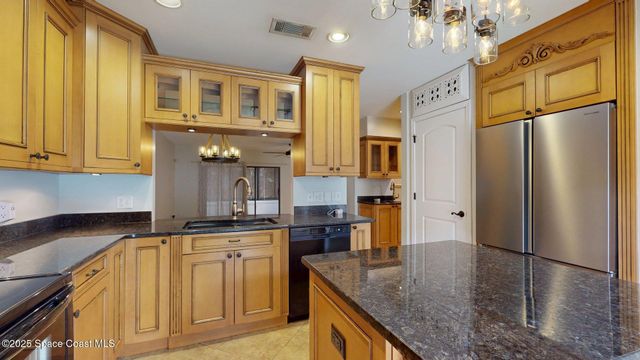 208 Parkside Place, 208, Indian Harbour Beach, FL 32937