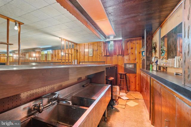 7806 WENDOVER AVE, Parkville, MD 21234
