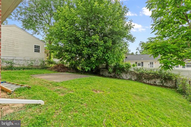 7806 WENDOVER AVE, Parkville, MD 21234