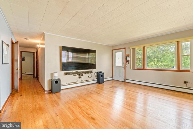 7806 WENDOVER AVE, Parkville, MD 21234