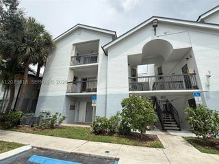 7650 Westwood Dr 504, Tamarac, FL 33321