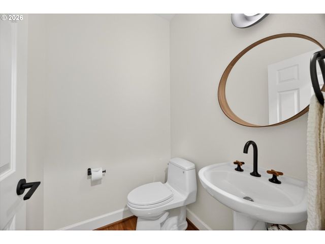 314 2ND St, Lake Oswego, OR 97034