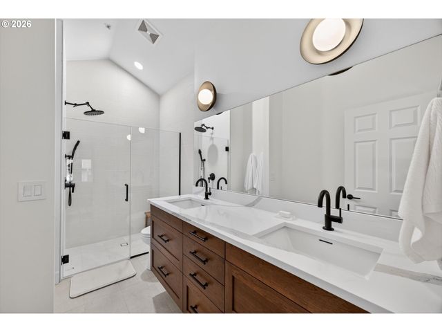 314 2ND St, Lake Oswego, OR 97034