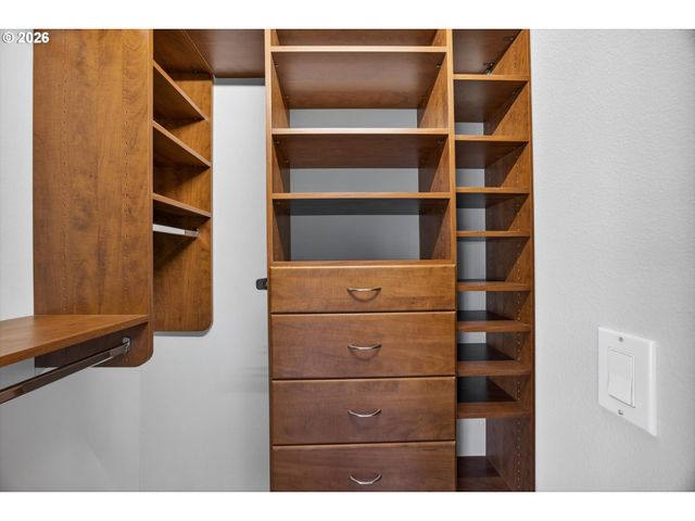 314 2ND St, Lake Oswego, OR 97034