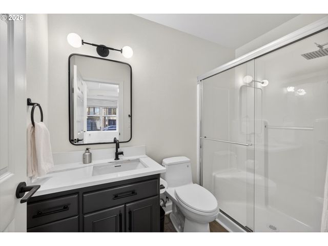 314 2ND St, Lake Oswego, OR 97034