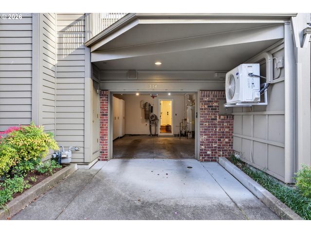 314 2ND St, Lake Oswego, OR 97034