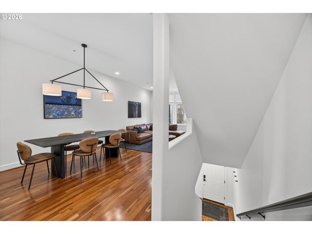 314 2ND St, Lake Oswego, OR 97034