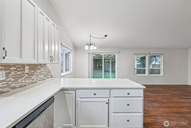 9117 58th Drive NE, Marysville, WA 98270