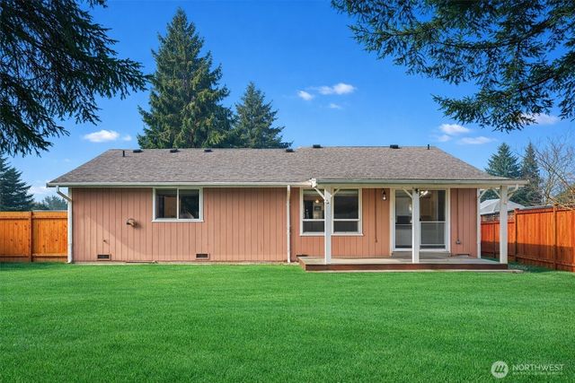 9117 58th Drive NE, Marysville, WA 98270