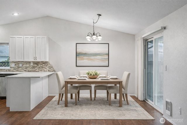 9117 58th Drive NE, Marysville, WA 98270