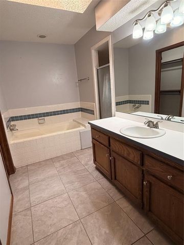 10505 Herbert Drive, Midwest City, OK 73130