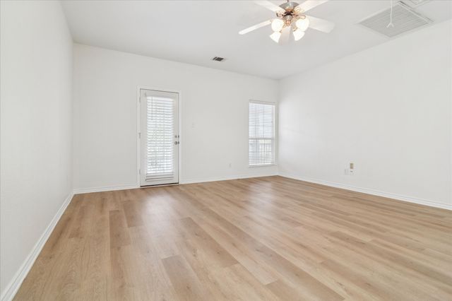 1116 Charleston Lane, Savannah, TX 76227