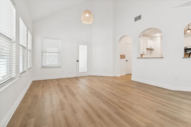 1116 Charleston Lane, Savannah, TX 76227