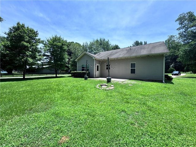 2660 Dr Bramblett Road, Cumming, GA 30028