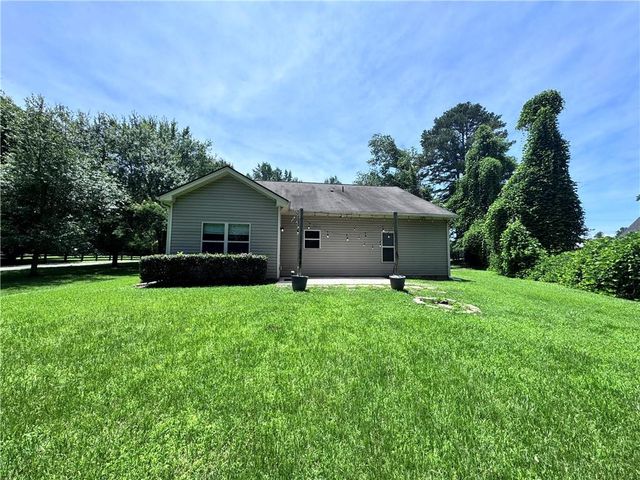 2660 Dr Bramblett Road, Cumming, GA 30028
