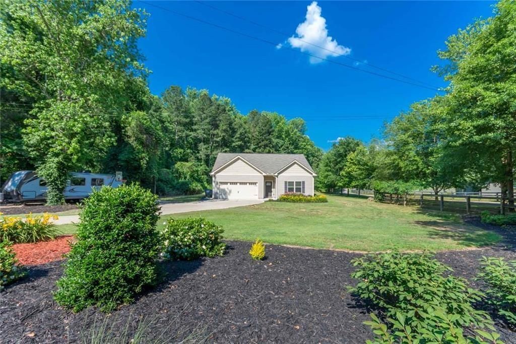 2660 Dr Bramblett Road, Cumming, GA 30028