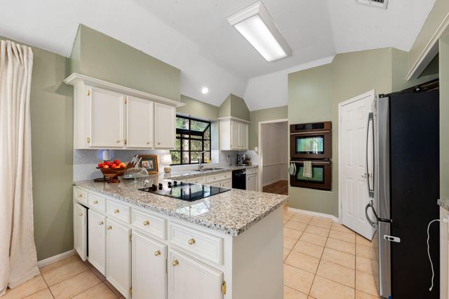 4303 Haven Glen Drive, Houston, TX 77339