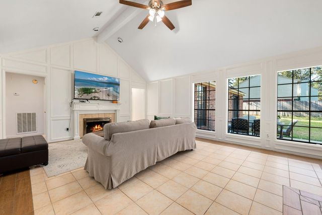4303 Haven Glen Drive, Houston, TX 77339