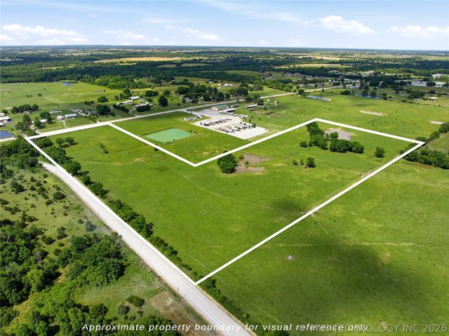25 W 62 Highway, Morris, OK 74445
