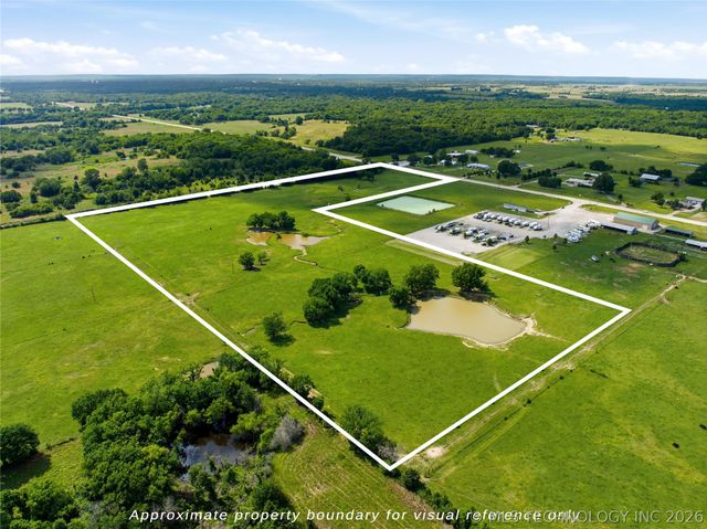 25 W 62 Highway, Morris, OK 74445