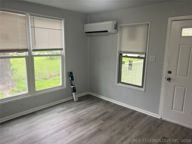 320 B St NW Street NW, Inola, OK 74036