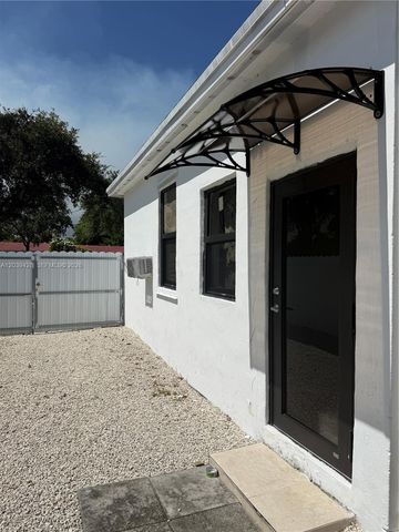 1880 NE 159th St, North Miami Beach, FL 33162
