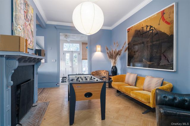 10 Old Route 9, Hyde Park, NY 12580