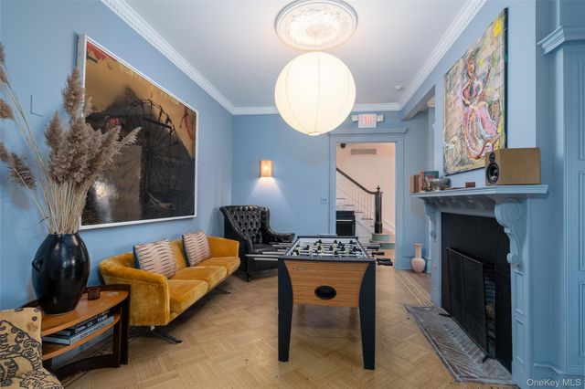 10 Old Route 9, Hyde Park, NY 12580