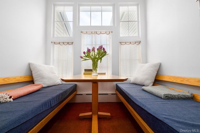 10 Old Route 9, Hyde Park, NY 12580