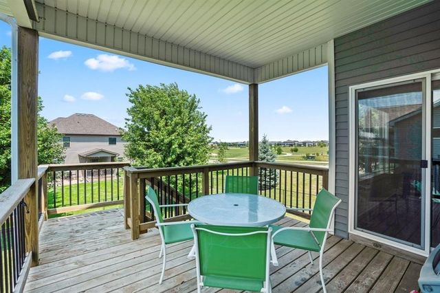 395 NE Fox Run Trail, Waukee, IA 50263