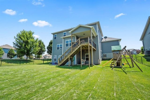 395 NE Fox Run Trail, Waukee, IA 50263