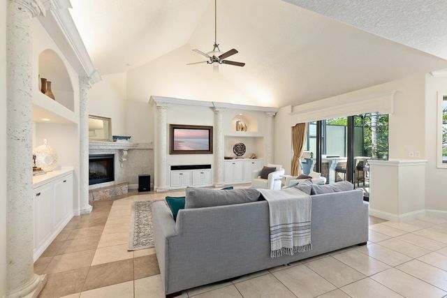 505 Turnberry Ln, St Augustine, FL 32080