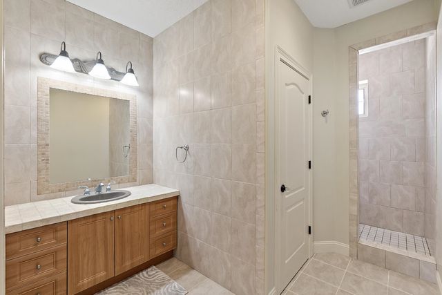 505 Turnberry Ln, St Augustine, FL 32080