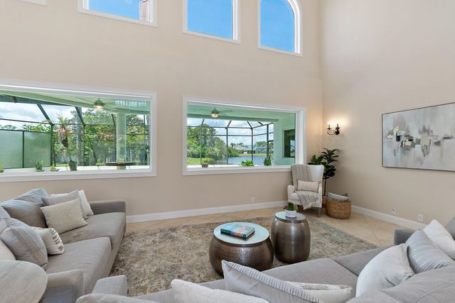 505 Turnberry Ln, St Augustine, FL 32080