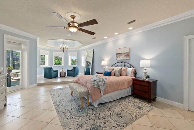 505 Turnberry Ln, St Augustine, FL 32080
