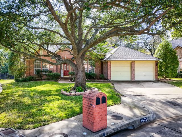 6401 Stone Creek Canyon Court, Fort Worth, TX 76137