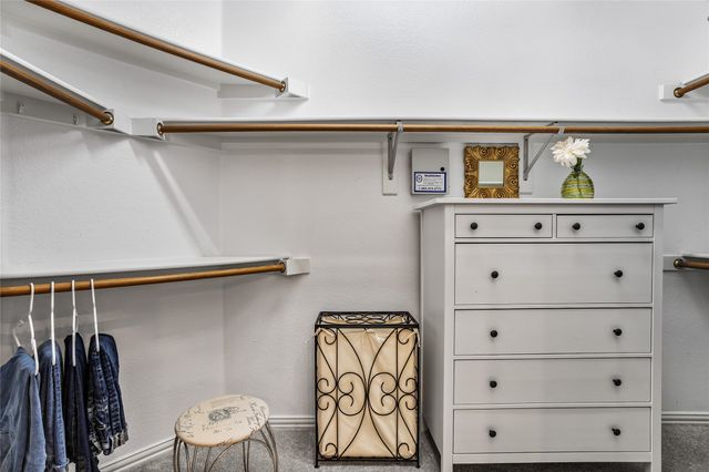 6401 Stone Creek Canyon Court, Fort Worth, TX 76137