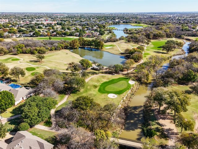 6401 Stone Creek Canyon Court, Fort Worth, TX 76137